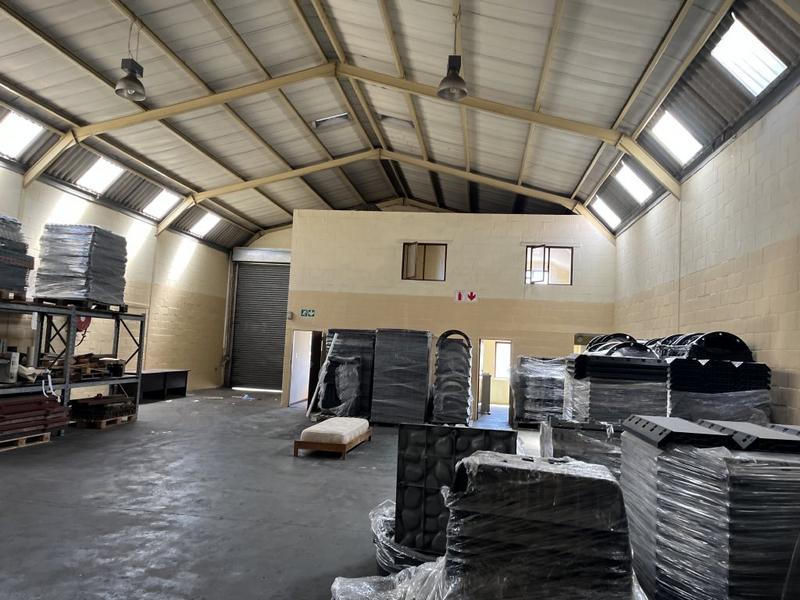 To Let commercial Property for Rent in Killarney Gardens Western Cape